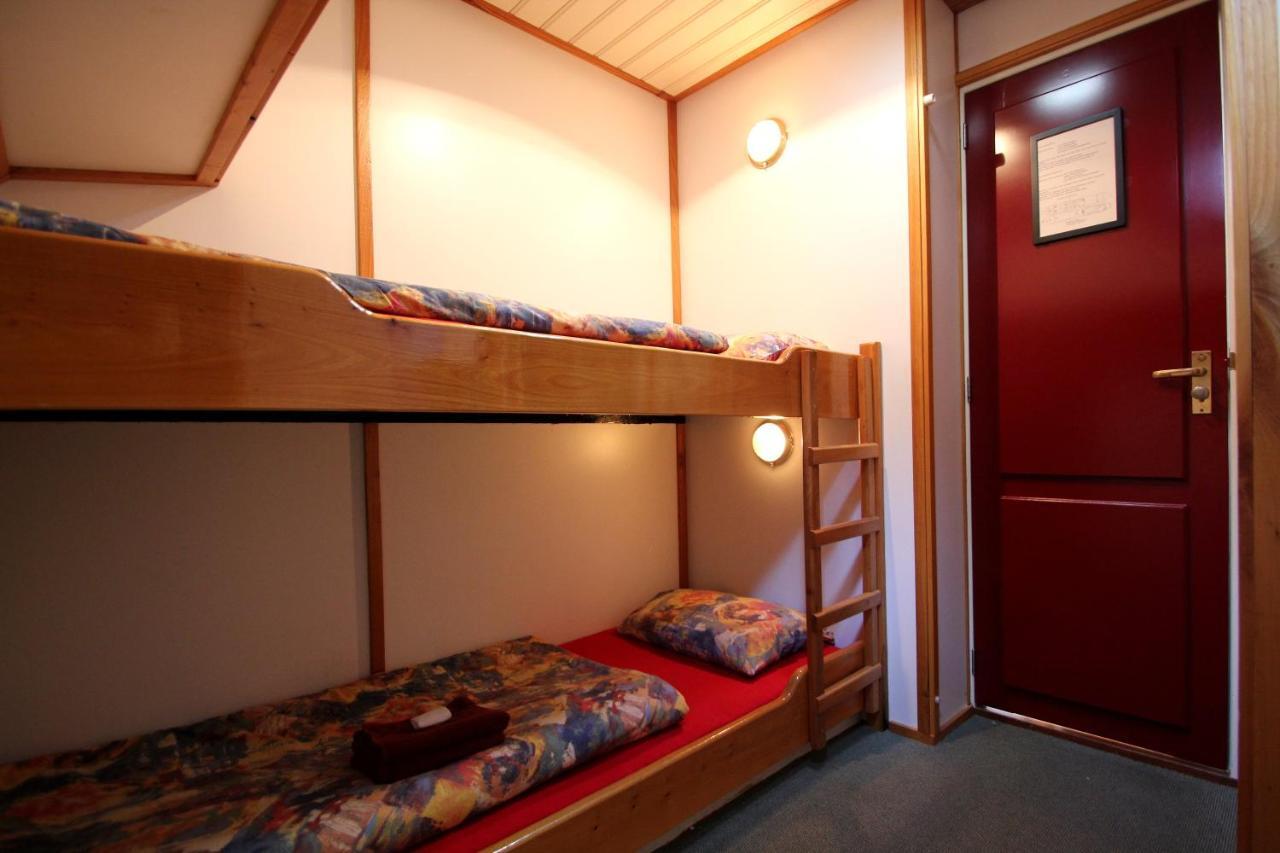 Hotelschip Tsjerk Hiddes Groningen