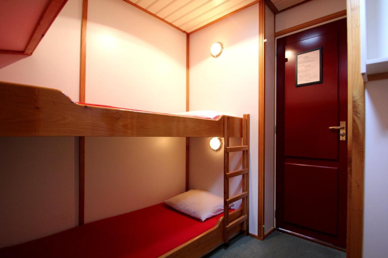 Hotelschip Tsjerk Hiddes Hotel Groningen